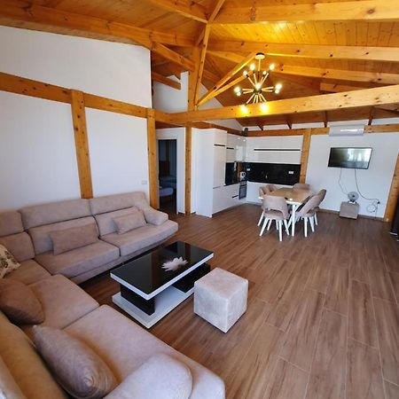 סרנדה Klajdi Apartaments מראה חיצוני תמונה