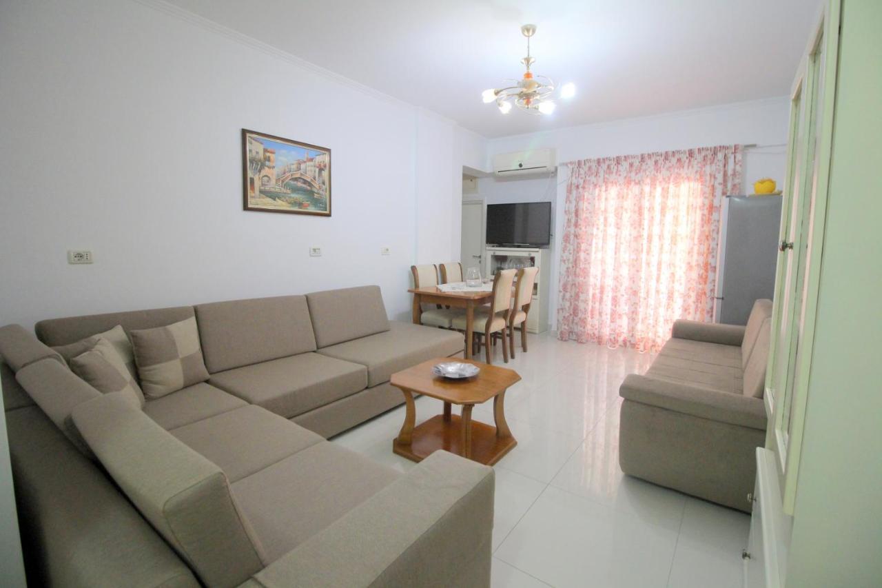 סרנדה Klajdi Apartaments מראה חיצוני תמונה