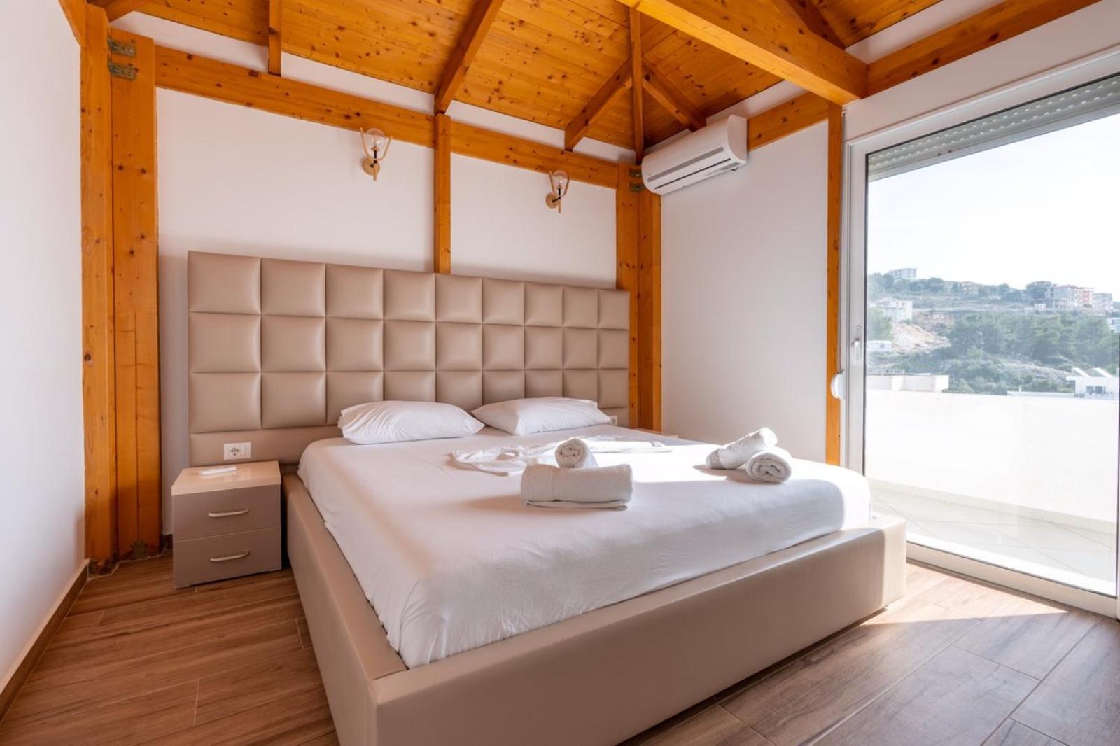 סרנדה Klajdi Apartaments מראה חיצוני תמונה